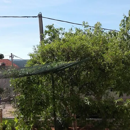 Smilje I Maslina アパート