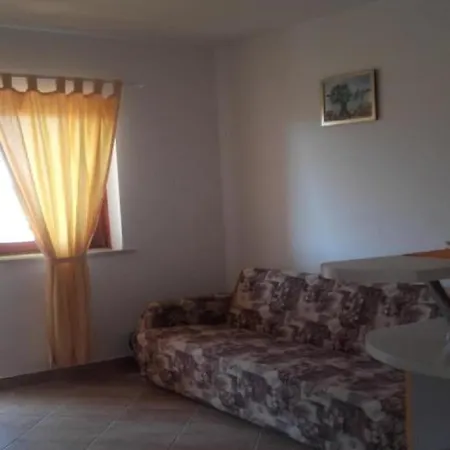 Smilje I Maslina Apartman *