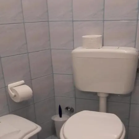 Apartman Smilje I Maslina Gornji Karin