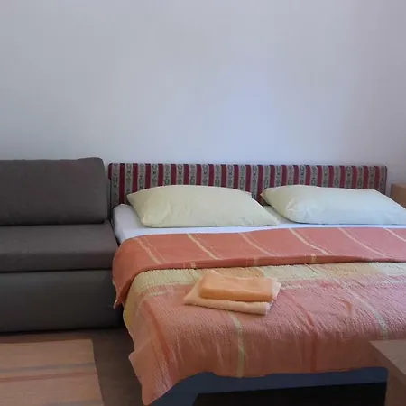 Smilje I Maslina Gornji Karin